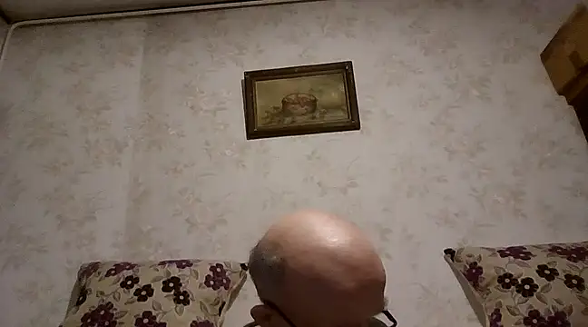Snapshot of mariusica1@xh chatting on March 5, 2025, 8:10 pm mariusica1xh online show from March 5, 2025, 8:10 pm