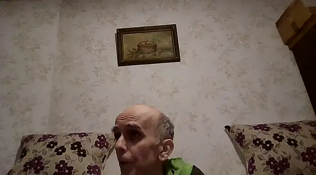 Snapshot of mariusica1@xh chatting on March 14, 2025, 10:16 pm mariusica1xh online show from March 14, 2025, 10:16 pm