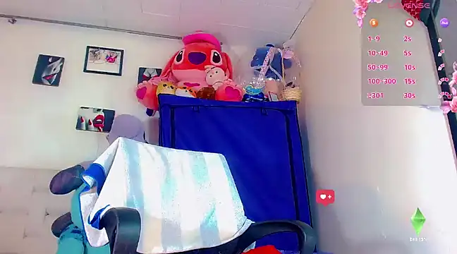 Snapshot of nicol_gill_ chatting on January 18, 2025, 2:23 pm nicol gill online show from January 18, 2025, 2:23 pm