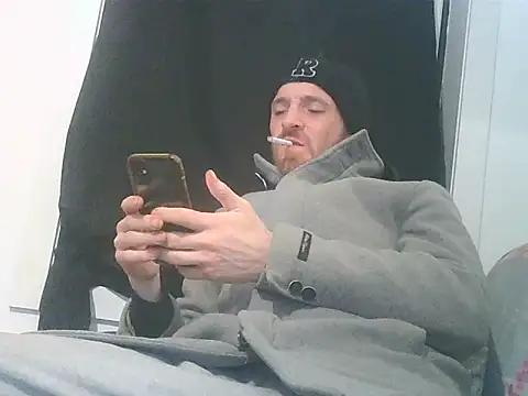 Snapshot of PocoLoco420 chatting on February 28, 2026, 9:38 pm PocoLoco420 online show from February 28, 2026, 9:38 pm