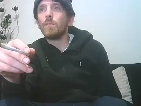 Snapshot of PocoLoco420 chatting on March 7, 2026, 11:24 pm PocoLoco420 online show from March 7, 2026, 11:24 pm