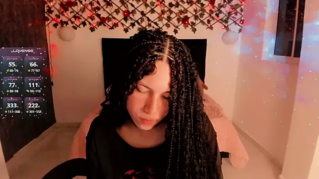 Snapshot of Lilith_Miller21 chatting on October 12, 2025, 7:24 pm Lilith Miller21 online show from October 12, 2025, 7:24 pm