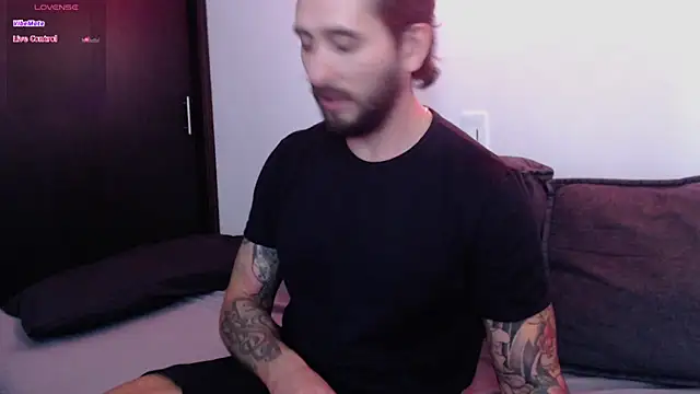 Snapshot of marco_allison43 chatting on October 31, 2025, 6:09 pm marco allison43 online show from October 31, 2025, 6:09 pm