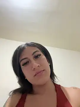 Snapshot of SamanthaVillamil chatting on March 6, 2025, 3:24 am SamanthaVillamil online show from March 6, 2025, 3:24 am