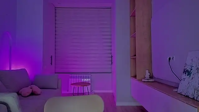 Snapshot of RileyMee chatting on November 2, 2025, 12:13 am RileyMee online show from November 2, 2025, 12:13 am