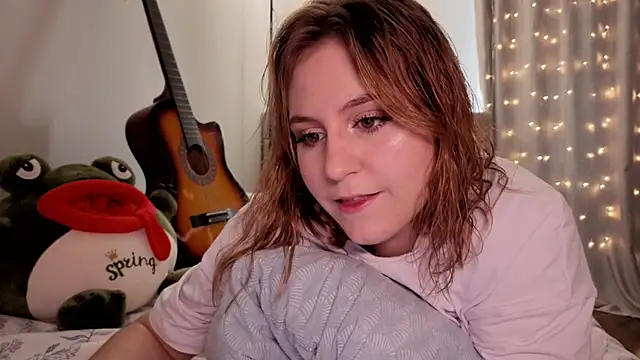 Snapshot of Diana_Flower chatting on October 2, 2025, 10:00 am Diana Flower online show from October 2, 2025, 10:00 am