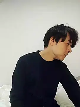 whitebriefboy online show from January 17, 2025, 1:47 am