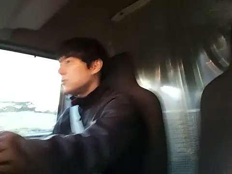 whitebriefboy online show from March 6, 2026, 9:11 pm