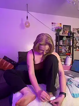 Snapshot of AddalineSwift chatting on January 29, 2025, 2:30 am AddalineSwift online show from January 29, 2025, 2:30 am