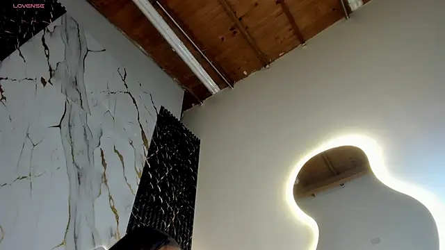 ebony hot1 online show from March 15, 2026, 2:39 am