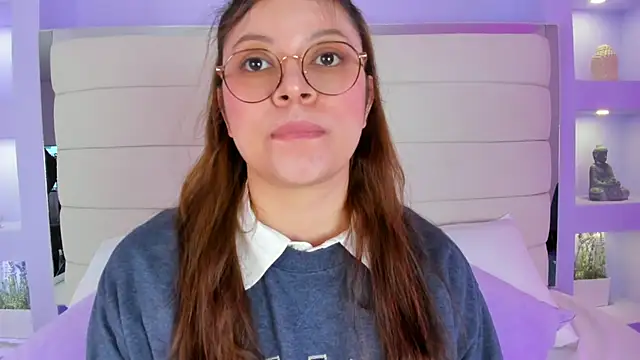 Lanna18 online show from February 10, 2025, 11:46 am