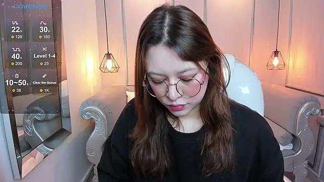 Lanna18 online show from February 21, 2025, 11:55 am