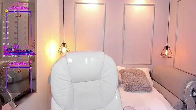 Lanna18 online show from September 24, 2025, 11:46 am