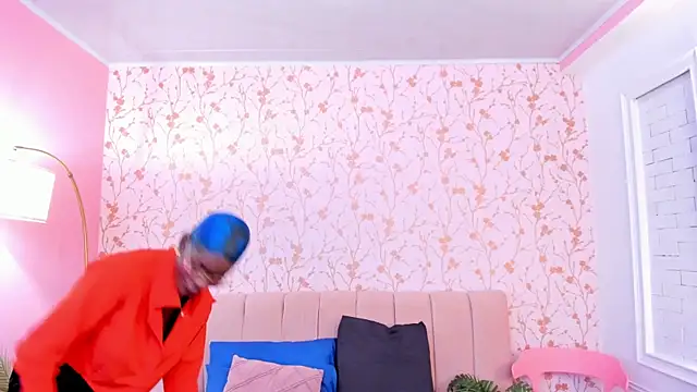 amber-hill online show from February 28, 2026, 7:04 pm