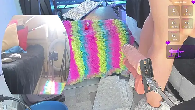 jolee   online show from November 22, 2025, 9:58 pm