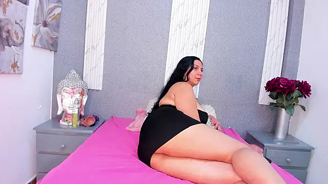 Snapshot of jhasly_am chatting on February 19, 2025, 3:49 pm jhasly am online show from February 19, 2025, 3:49 pm