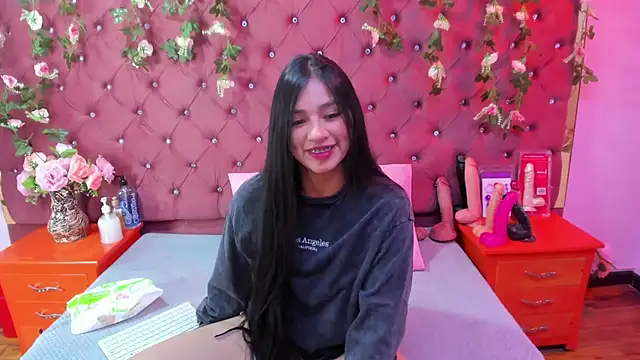 Snapshot of Mariana_Prin chatting on October 23, 2025, 1:38 am Mariana Prin online show from October 23, 2025, 1:38 am