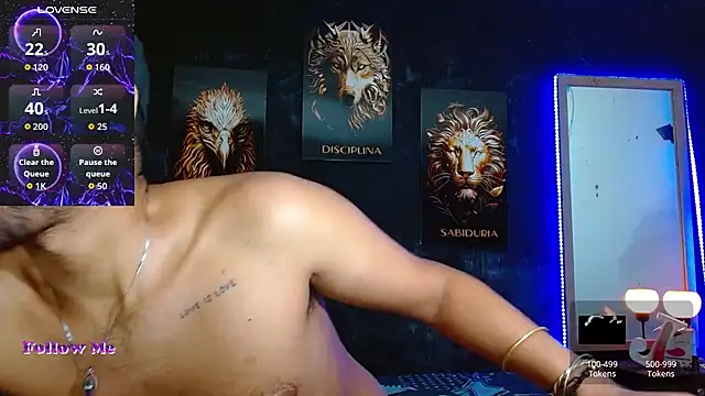 ryanse hot online show from October 17, 2025, 7:38 pm