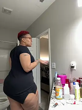 SexyHoneyRedd online show from December 22, 2024, 12:28 am