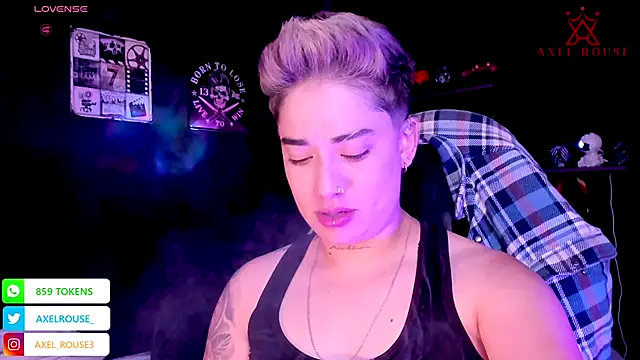 Snapshot of AxelRouse_1 chatting on October 22, 2025, 12:22 am AxelRouse 1 online show from October 22, 2025, 12:22 am