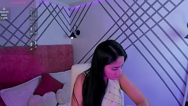 Janne lee online show from December 6, 2024, 8:07 pm