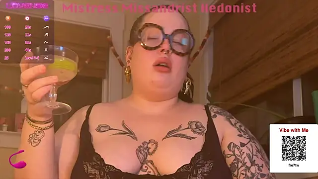 Snapshot of MissBika chatting on December 6, 2024, 5:53 am MissBika online show from December 6, 2024, 5:53 am