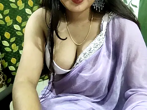 Snapshot of Aarvi_Arora chatting on February 19, 2025, 3:05 pm Aarvi Arora online show from February 19, 2025, 3:05 pm