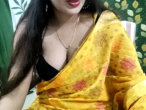 Snapshot of Aarvi_Arora chatting on March 8, 2025, 9:06 am Aarvi Arora online show from March 8, 2025, 9:06 am