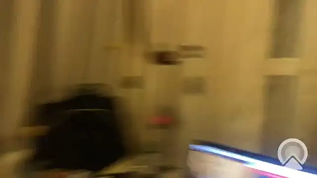 shuai321 online show from January 27, 2025, 4:22 pm