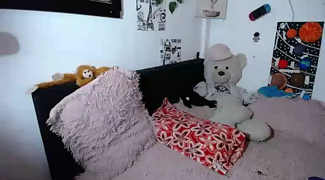 Snapshot of Dy_Hanna chatting on January 18, 2025, 3:05 pm Dy Hanna online show from January 18, 2025, 3:05 pm