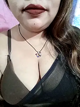 Beautyy38 online show from November 3, 2025, 2:46 am