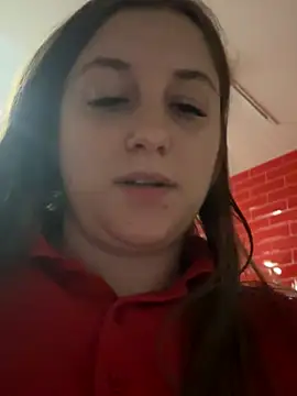 Strawberryyyyik online show from September 22, 2025, 3:58 pm