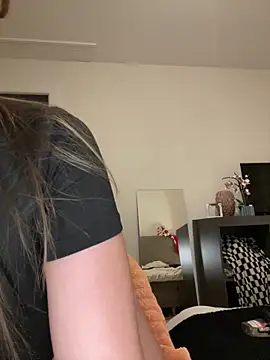 Joanachupa online show from June 20, 2026, 7:38 pm
