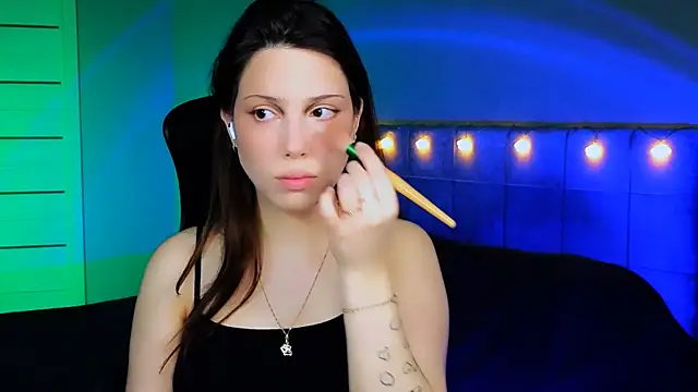 Stacy Gonzales  online show from December 3, 2024, 6:15 am