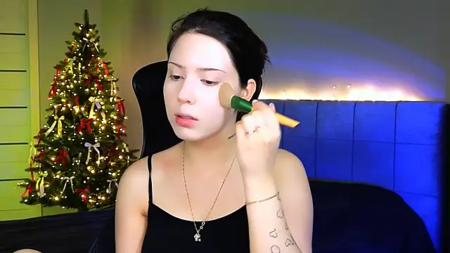 Stacy Gonzales  online show from January 28, 2025, 7:22 am