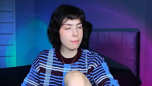 Stacy Gonzales  online show from January 15, 2026, 10:31 am