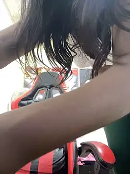 Snapshot of zendaya_wilson chatting on September 28, 2025, 3:23 am zendaya wilson online show from September 28, 2025, 3:23 am