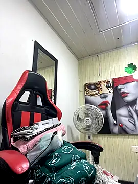 Snapshot of zendaya_wilson chatting on October 5, 2025, 11:52 am zendaya wilson online show from October 5, 2025, 11:52 am