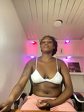 Snapshot of zendaya_wilson chatting on October 15, 2025, 4:01 am zendaya wilson online show from October 15, 2025, 4:01 am