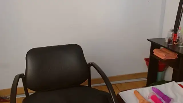 JessicaRabbit04 online show from March 5, 2025, 9:16 am