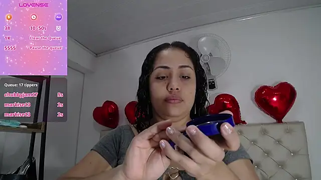 cristal horny19 online show from September 28, 2025, 8:20 am