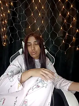 Snapshot of ifeelverywet_andhot chatting on October 8, 2025, 6:38 pm ifeelverywet andhot online show from October 8, 2025, 6:38 pm