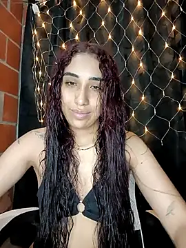 Snapshot of ifeelverywet_andhot chatting on October 10, 2025, 7:57 pm ifeelverywet andhot online show from October 10, 2025, 7:57 pm