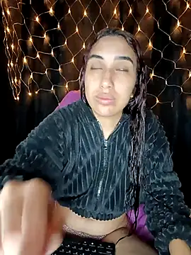 ifeelverywet andhot online show from November 15, 2025, 6:00 am