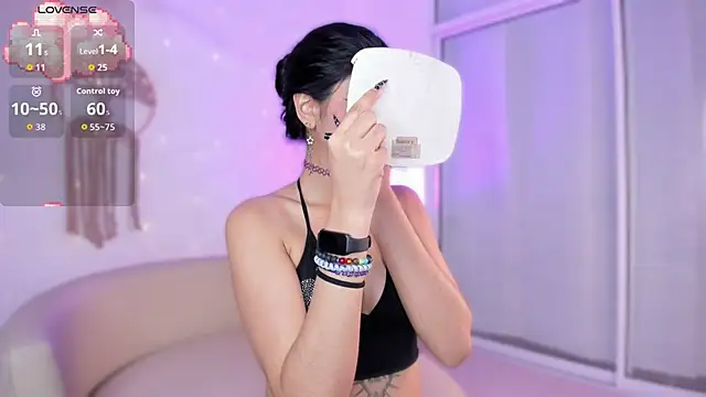 aisha sakina online show from October 7, 2025, 11:02 pm