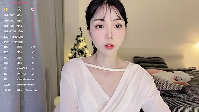 Fish   online show from February 10, 2025, 2:26 pm