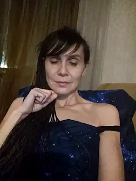 Francenia lolis online show from December 19, 2024, 6:56 pm