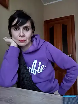 Francenia lolis online show from December 23, 2024, 1:13 pm