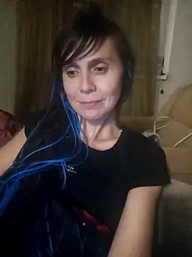 Francenia lolis online show from September 24, 2025, 7:06 pm