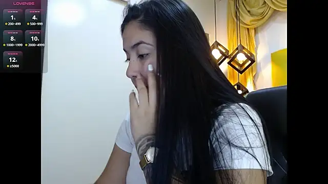 lizzaxs online show from December 2, 2024, 2:41 pm